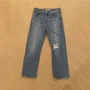 Levi Wedgie Straight